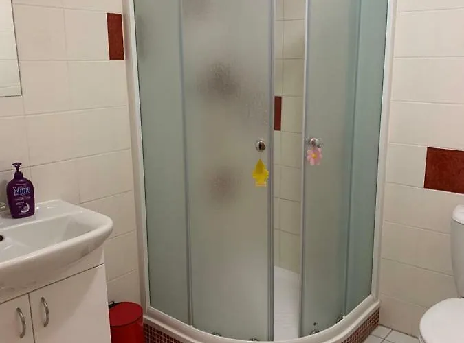 Adamcik 3* Hustenovice